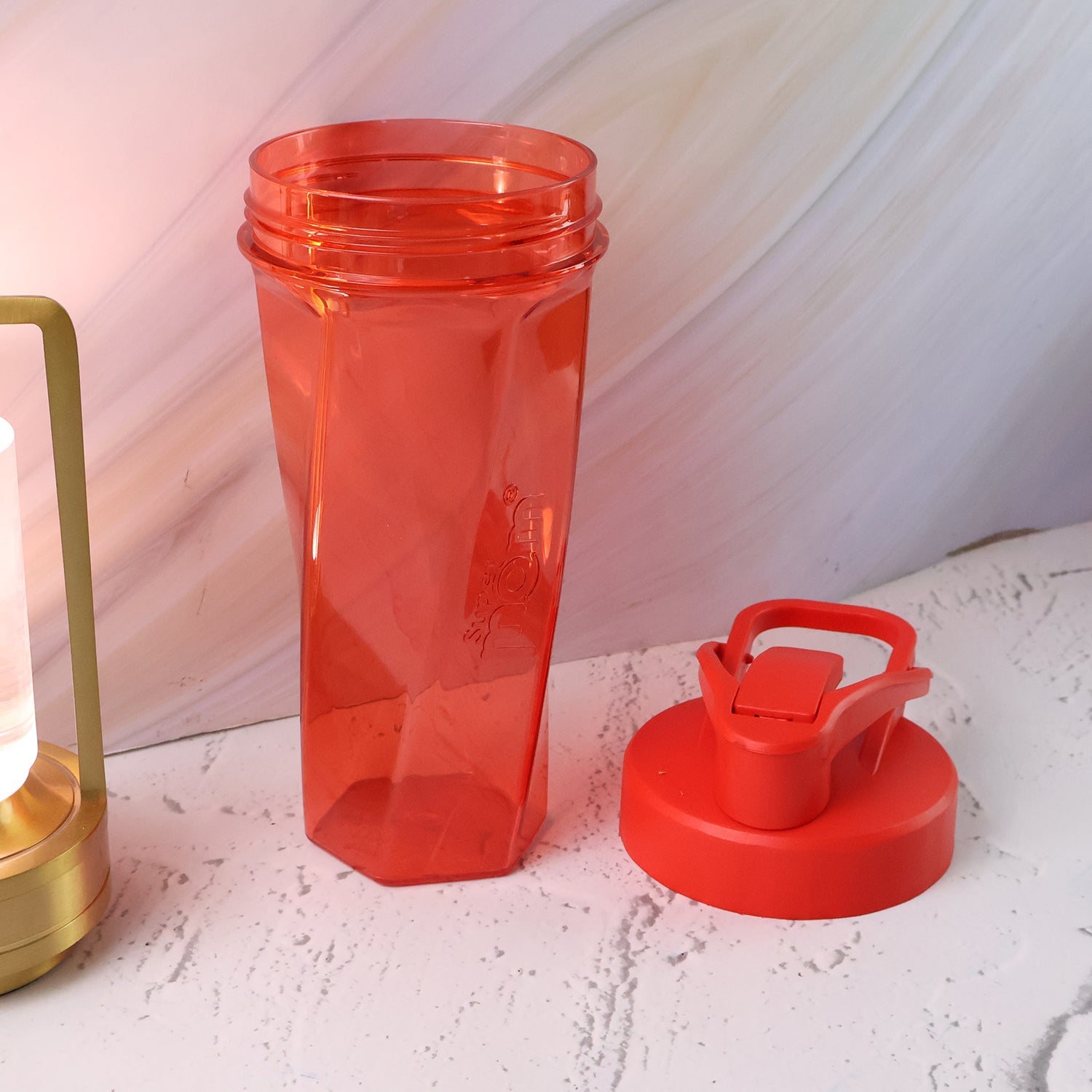 Non-Electric Protein Shaker Non-Electric Protein Shaker